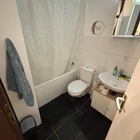 Charmante 3 Mit Balkon Ideal Fuer Familien In Scharnhorst Appartement